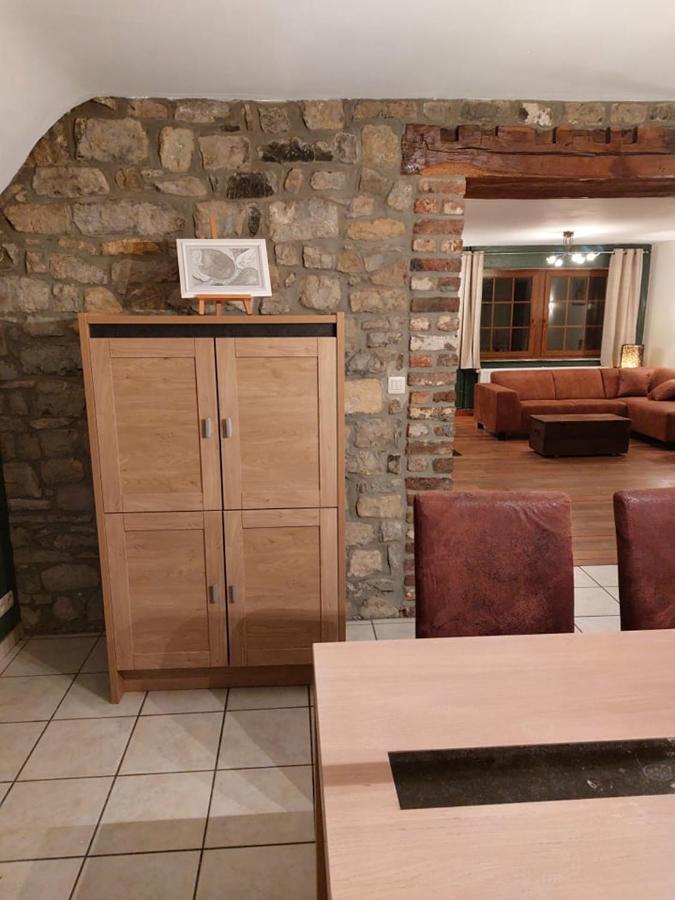 Apartament Aux Trois Petits Cochons Hotton Zewnętrze zdjęcie