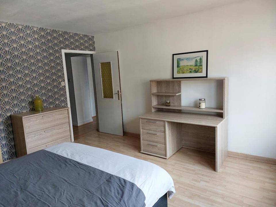 Apartament Aux Trois Petits Cochons Hotton Zewnętrze zdjęcie