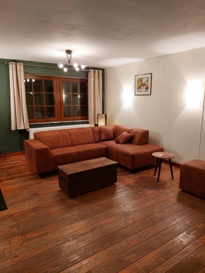 Apartament Aux Trois Petits Cochons Hotton Zewnętrze zdjęcie